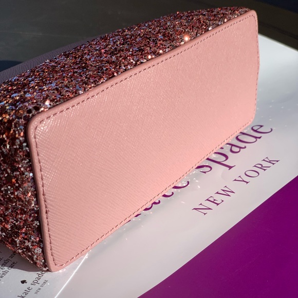 Kate Spade Greta Court Little Shiloh Cosmetic Bag - Picture 5 of 8